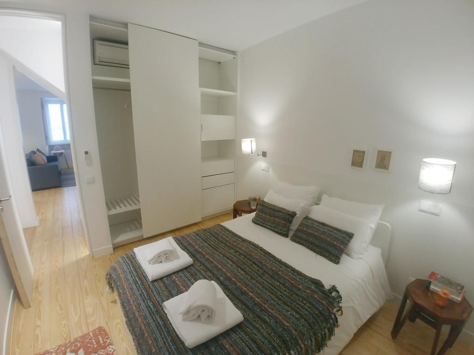 Be Local - 2 Bedrooms In Front Of The Fado Museum In Alfama Лиссабон Экстерьер фото